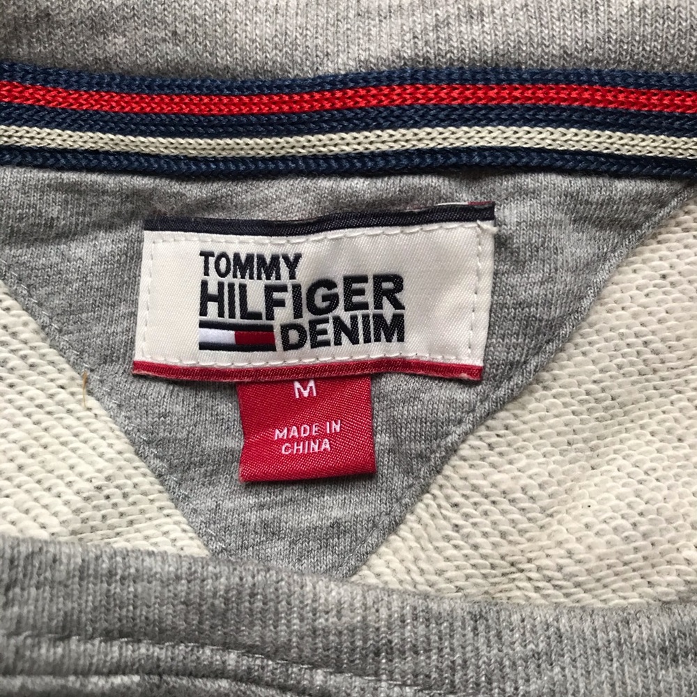 Tommy Hilfiger Gray Sweatshirt, EUC, M - Picture 4 of 12